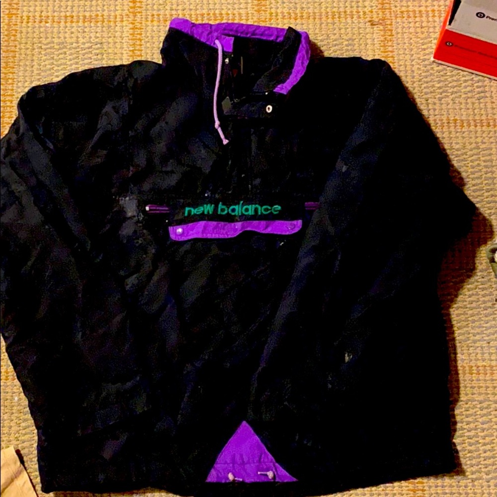 New balance wind breaker